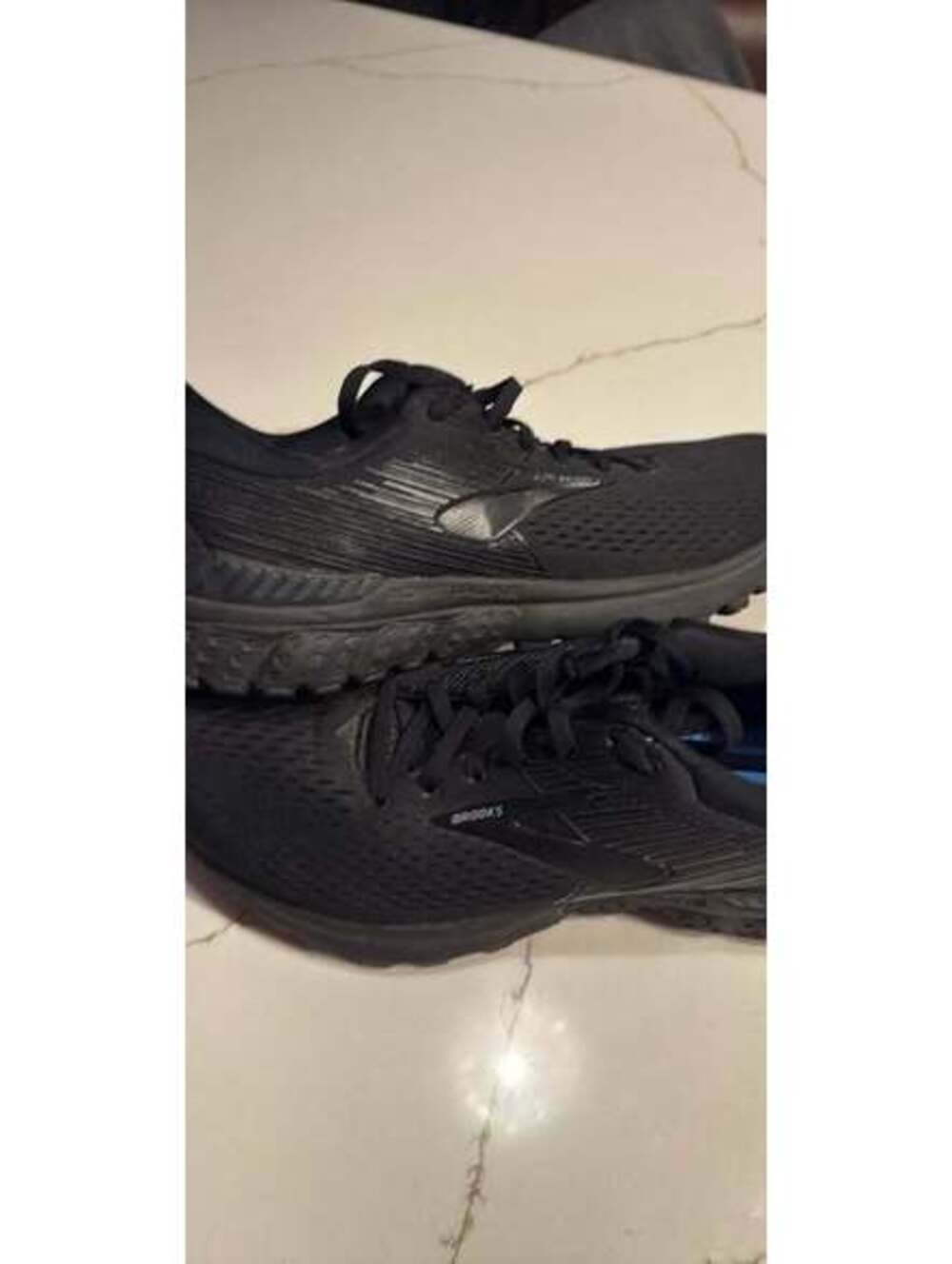 Brooks Adrenaline GTS Running Shoes 9.5